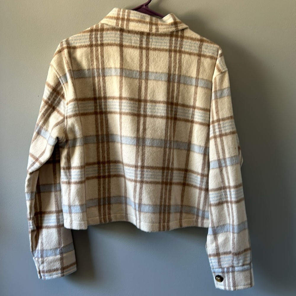Active Usa Boutique Plaid Shacket Blues, Tans, Si… - image 7